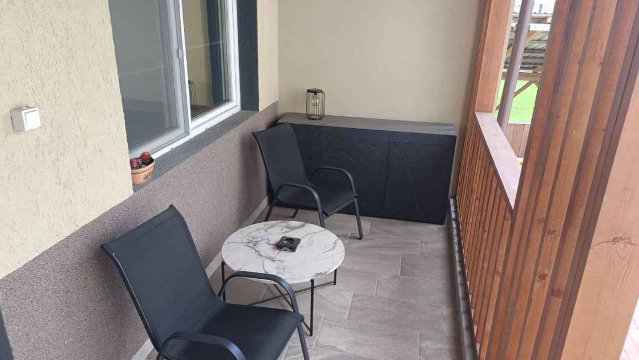 New Apartment Apartament Modern Recent Construit Modern Ujepitesu Tarsashazi Lakresz Miercurea Ciuc Zewnętrze zdjęcie